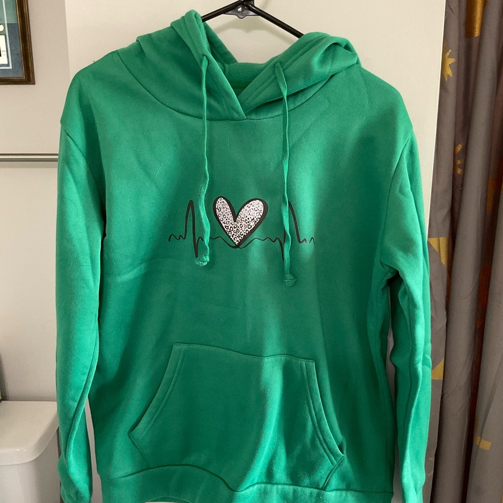 Green heartbeat hoodie - Picture 4 of 4